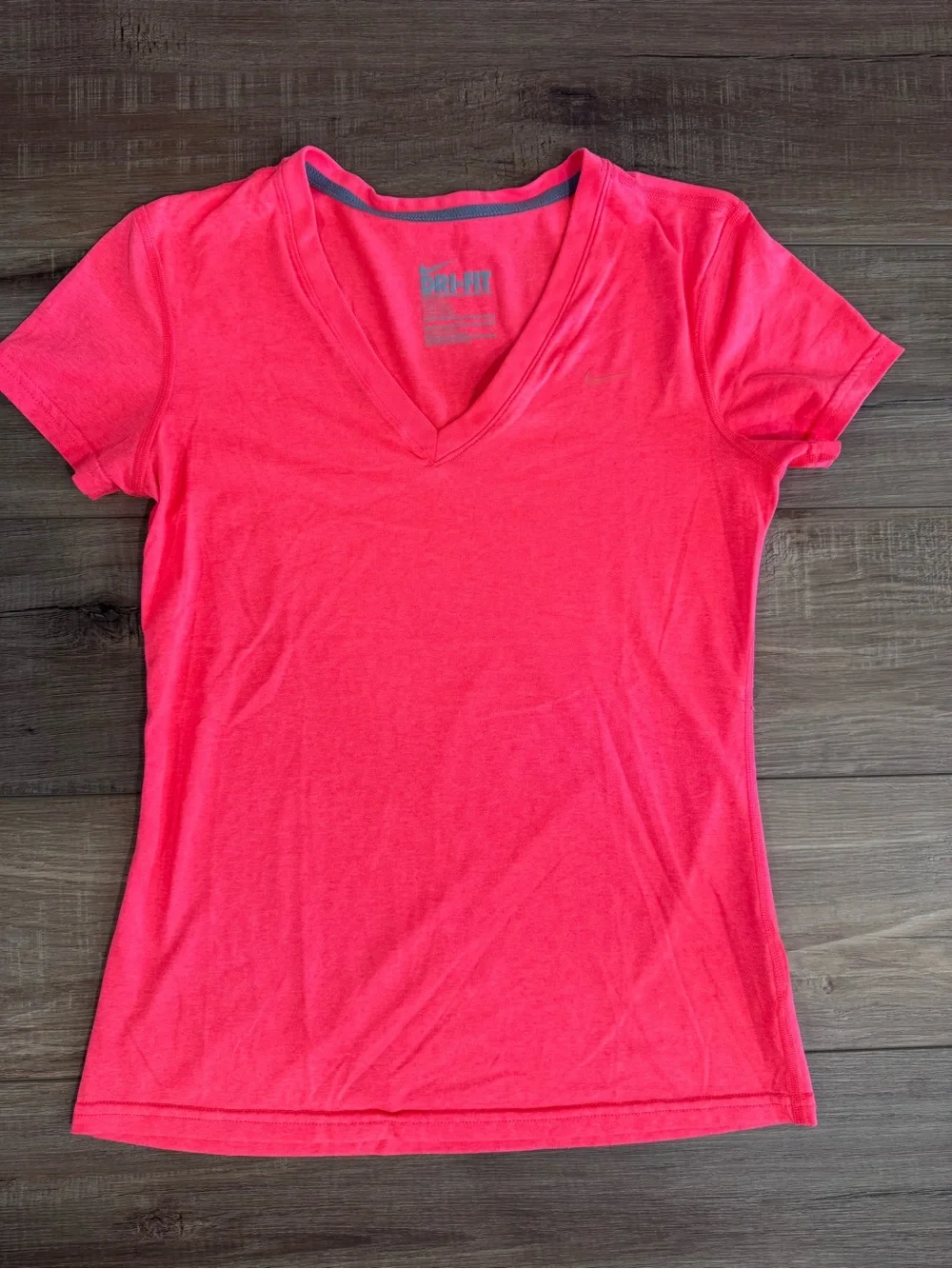 Nike Women's V-Neck Short Sleeve Tee in Bright Pink